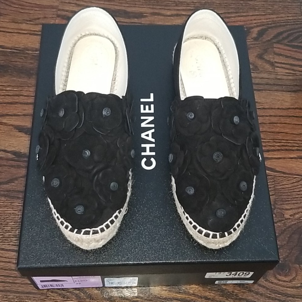 Chanel Suede Espadrilles Size 38 Flower Camilia